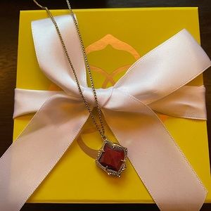 Kendra Scott Kacey Pendant Necklace in Burgundy Tiger Eye